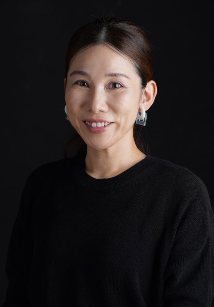 画家川畑律子 RITSUKO KAWABATA宮崎県日南市